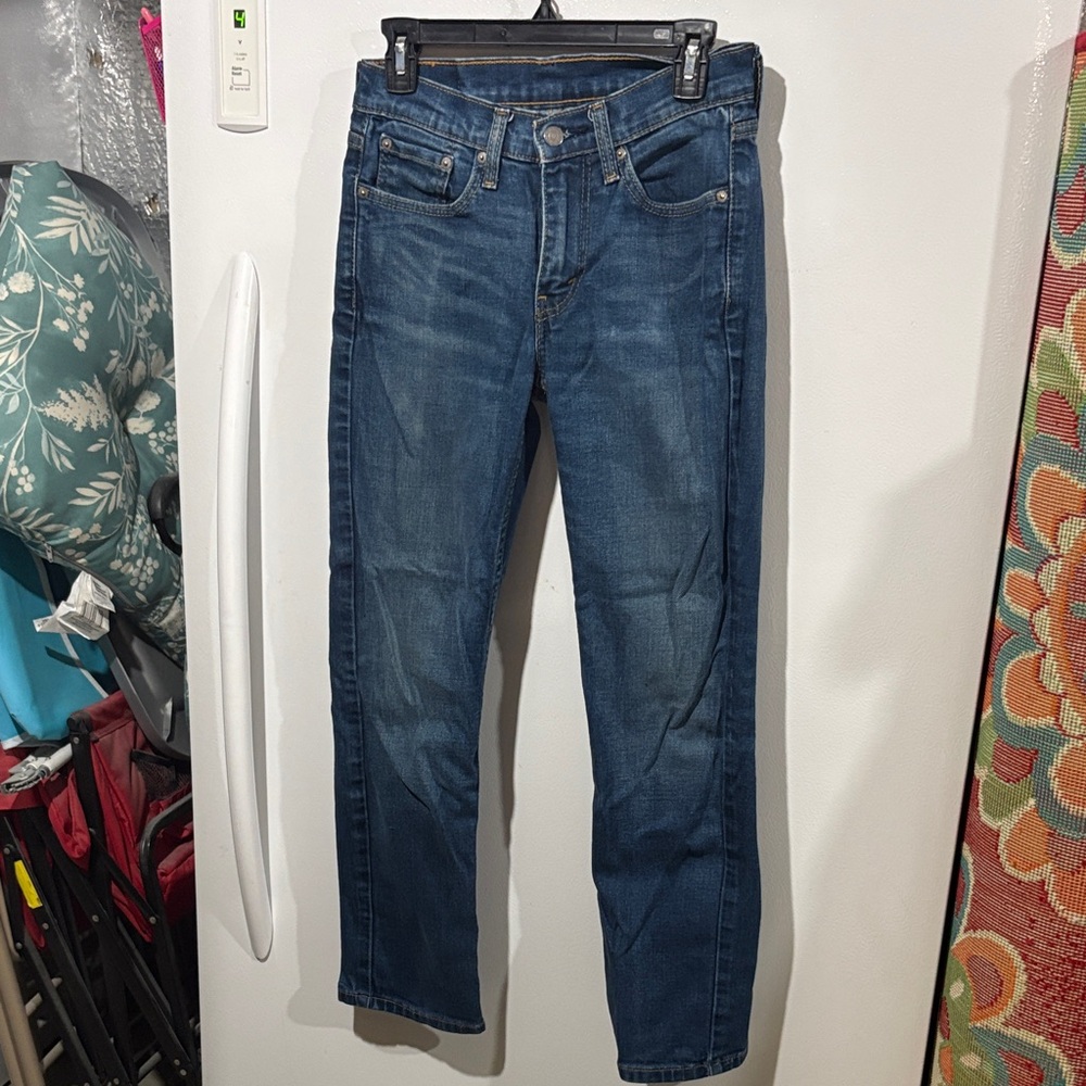Woman’s Levi Jeans